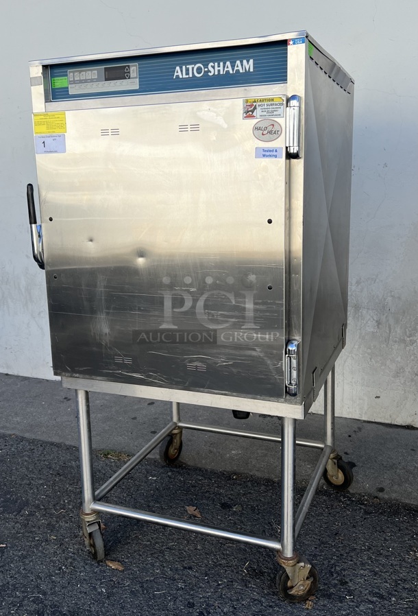 Alto Shaam Retherm & Food Holding Oven 208Volt/3PH Single compartment oven with a retherm thermostat range of 100° to 400°F and a holding temperature range of 60° to 240°F. Tested and Working! - Image 3 of 6