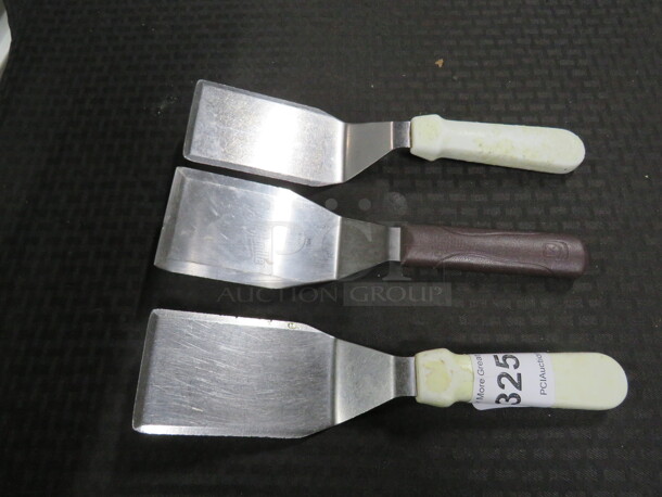 Assorted Turner. 3XBID - Image 1 of 1