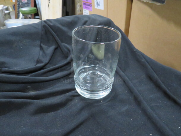 NEW Libbey 29211 10oz Water/Bar  Glass. 12XBID
