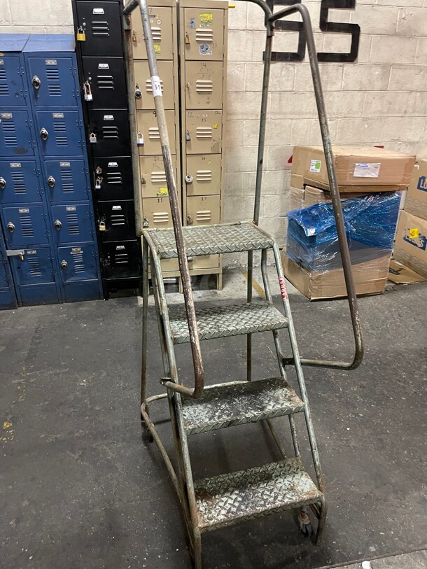 Industrial Heavy Duty Ladder 450 LB Capacity 4 Steps  - Image 1 of 6