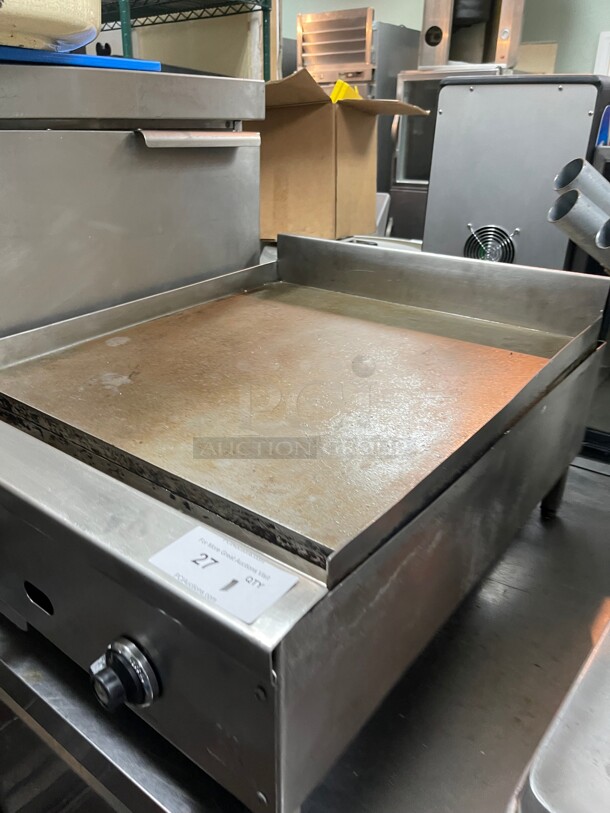 Working! Jade Range JGT-2424 24 inch Commercial Gas Griddle w/ Thermostatic Controls - 1 inch Steel Plate, Natural Gas NSF Tested and Working! - Image 7 of 7