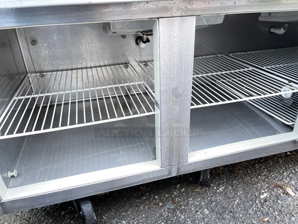 Wow! Traulsen VPS90S 90in 12-Pan Commercial Refrigerated Pizza Table NSF 115 Volt Tested and Working - Image 6 of 9