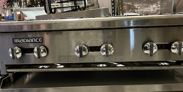 Radiance 6 Burner Range Top, Nat. Gas, Tested & Working! - Image 1 of 2