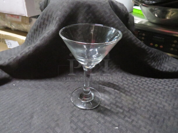 Martini Glass. 6XBID - Image 1 of 1