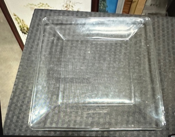 10X10 Square Clear Glass Plate. 12XBID - Image 1 of 1