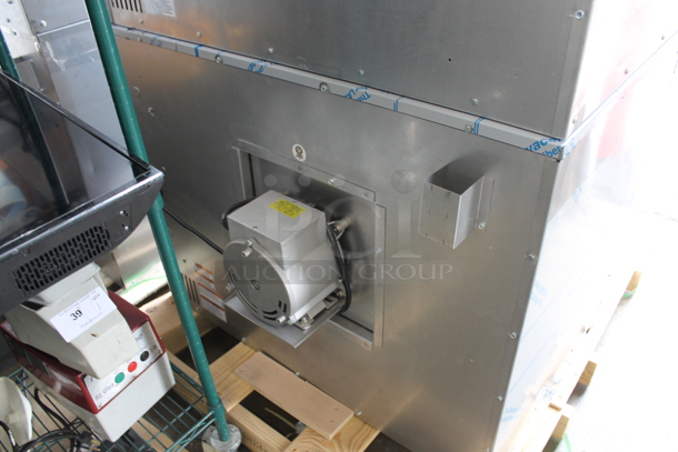 2 BRAND NEW SCRATCH AND DENT! Vulcan VC5ED ENERGY STAR Stainless Steel Commercial Electric Powered Full Size Convection Oven w/ View Through Doors, Metal Oven Racks and Thermostatic Controls. 240 Volts, 3/1 Phase. 2 Times Your Bid!
 - Image 7 of 11