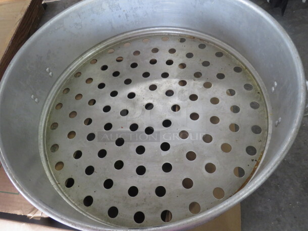 One Aluminum Steamer Pot With Lid. - Image 2 of 2