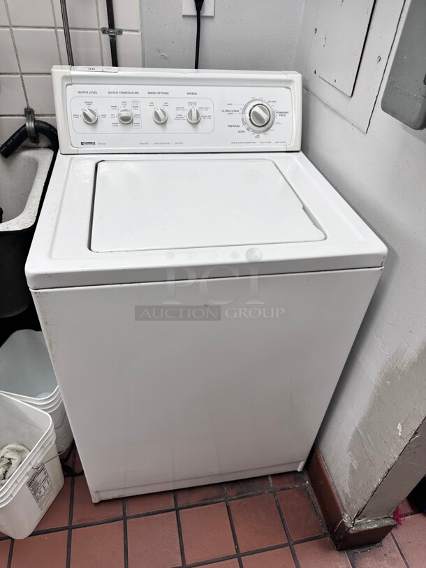 Kenmore 20232 3.5 Cu. Ft. Top-Load Washer W/Porcelain Basket - White 115 Volt Working! - Image 5 of 7