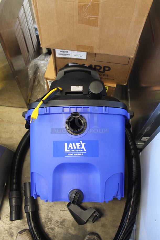 BRAND NEW SCRATCH AND DENT! Lavex 457PRO16GAL Blue and Black Poly Wet Dry Vac Vacuum Cleaner. 120 Volts, 1 Phase. Tested and Working! - Image 3 of 5