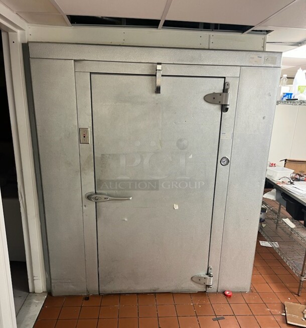 6'x12' Walk In Box w/ Copeland Compressor and Bally BLP107MAS1BTC6N 115 Volt, 1 Phase Evaporator Fan. Information Provided By The Consignor But Not Verified By PCI Auctions. Picture of the Unit Before Removal Is Included In the Listing. - Image 1 of 6