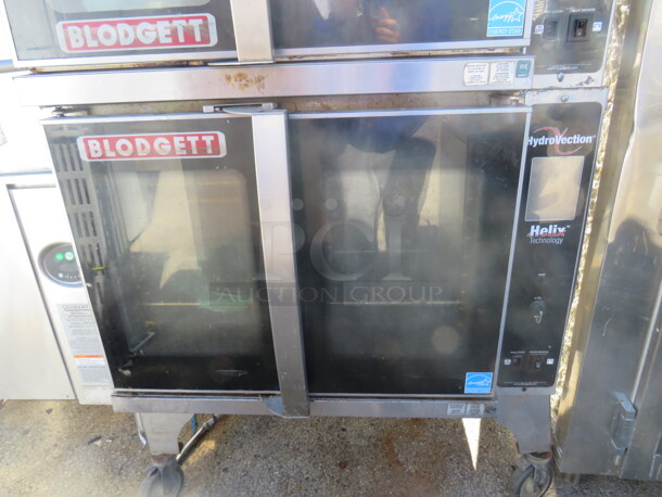 One WORKING Blodgett Hydrovection Double Oven With Helix Technology, And 6 Racks On Casters. 38X45X66.5 - Image 2 of 6