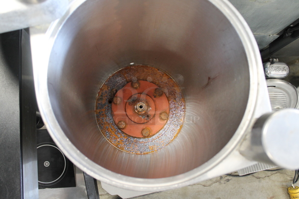 Mainca EM-30 Metal Commercial Floor Style Sausage Stuffer. 220 Volts, 3 Phase. - Image 7 of 10