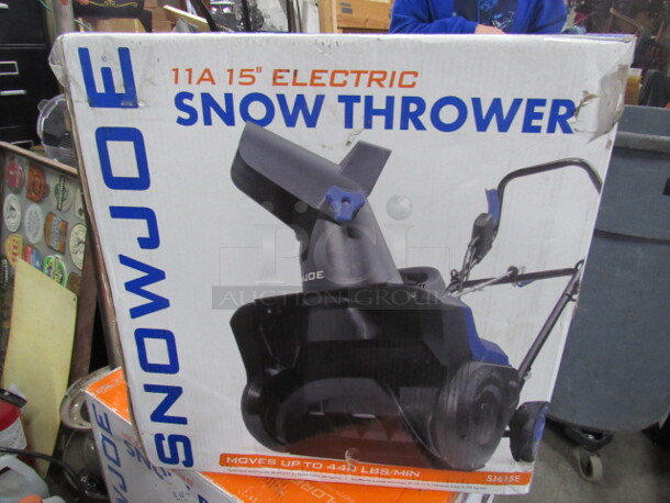One 15 Inch Snow Joe Snow Thrower Moves Up To 440lbs.