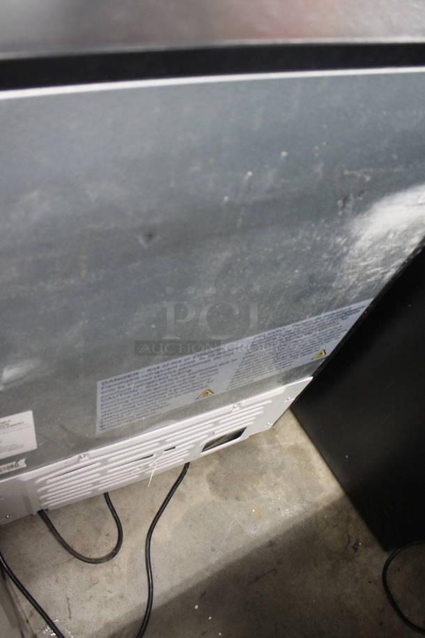 Electrolux FFBC4622QS-1 Stainless Steel Cooler Merchandiser. 115 Volts, 1 Phase. Tested and Working! - Image 7 of 8