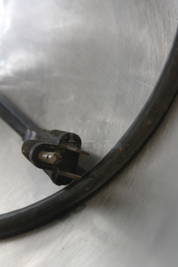 Hobart A-200FT Metal Commercial Floor Style 20 Quart Planetary Dough Mixer w/ Stainless Steel Mixing Bowl and Dough Hook. 115 Volts, 1 Phase. Tested and Working! - Image 8 of 8