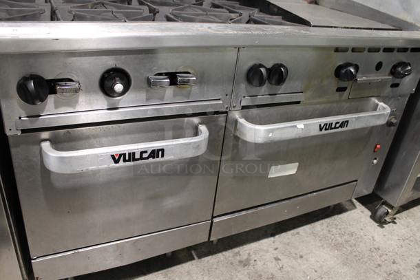 LATE MODEL! Vulcan 60SC-6B24GN Stainless Steel Commercial Natural Gas Powered 6 Burner Range w/ Right Side Flat Top Griddle, Convection Oven, Oven, Over Shelf and Back Splash. - Image 4 of 12