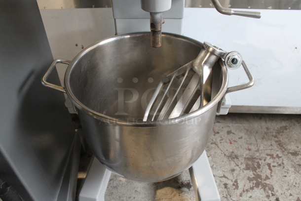 Hobart D 300 Metal Commercial Floor Style 30 Quart Planetary Dough Mixer w/ Stainless Steel Mixing Bowl and Paddle Attachment. 200 Volts, 3 Phase.  - Image 5 of 10