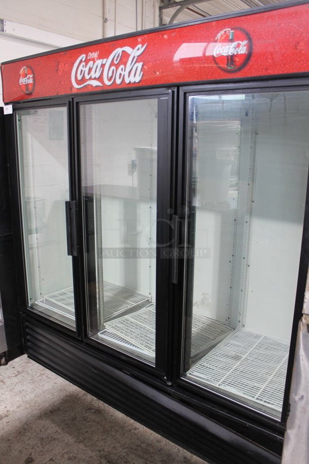 True GDM-72 Metal Commercial 3 Door Reach In Cooler Merchandiser. 115 Volts, 1 Phase. Tested and Working!