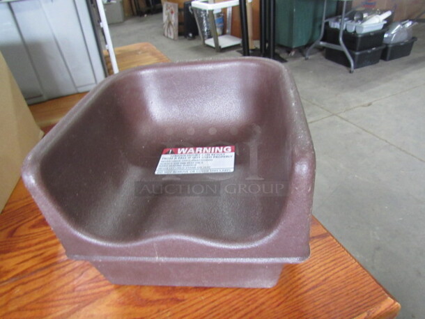 One Booster Seat. - Image 1 of 1