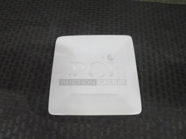 6.5X6.5 Square Plate. 5XBID - Image 1 of 1