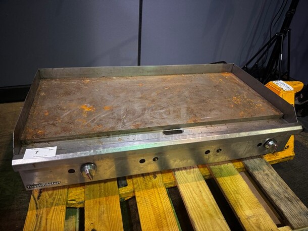 Toastmaster 48" Countertop Griddle (Missing 2 knobs) - Image 2 of 6