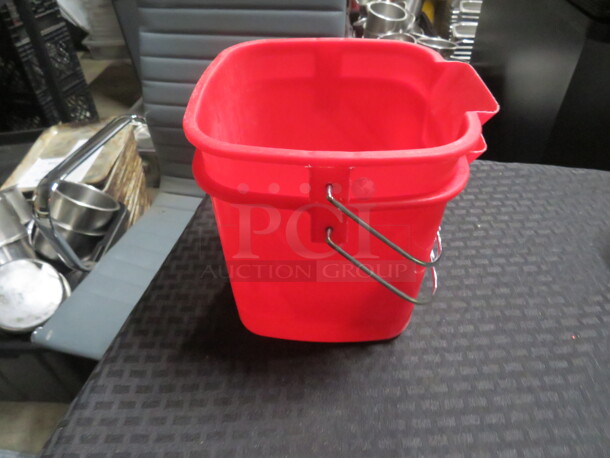 Sani Bucket. 2XBID