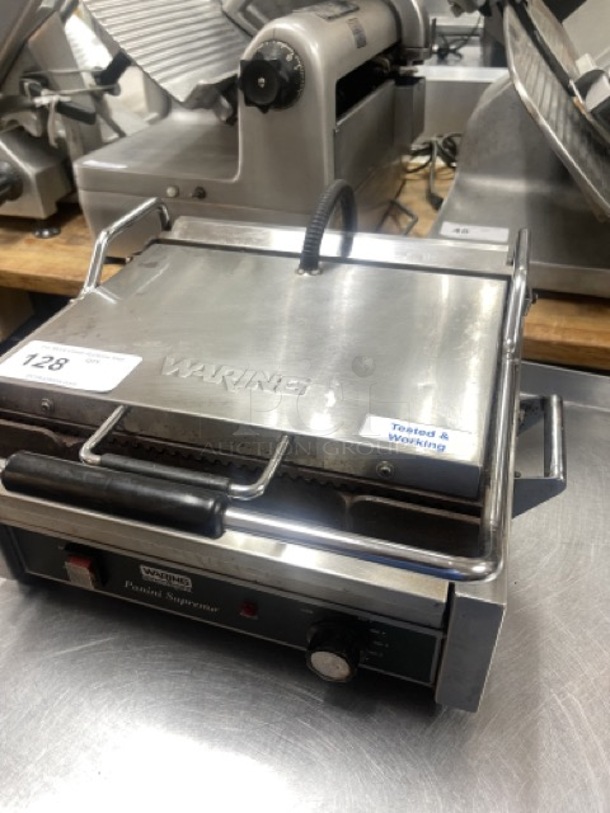 Waring WPG250 Panini Supremo Grooved Top & Bottom Panini Sandwich Grill - 14 1/2 x 11 Cooking Surface - 120V, 1800W Tested and Working! - Image 5 of 12