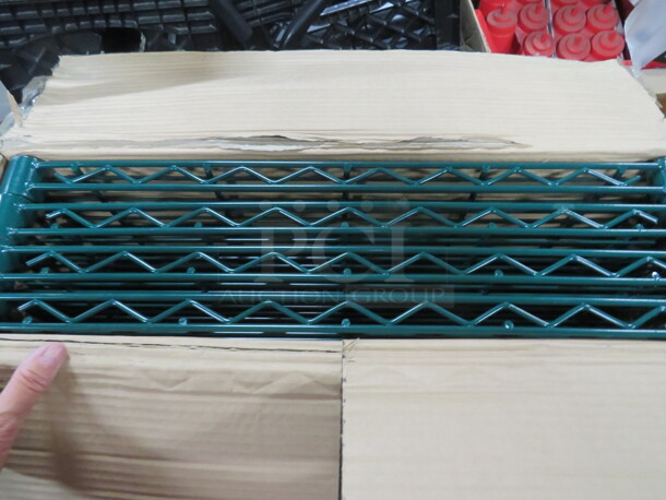 NEW Green Metro Shelf. 36X24. 4XBID