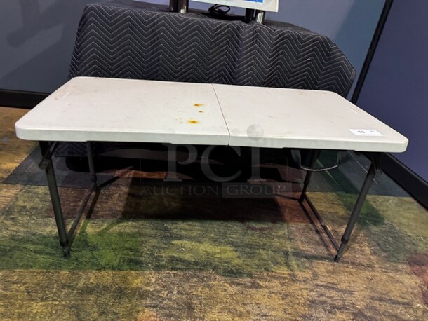 Lifetime Fold-in-Half Table - Image 3 of 4