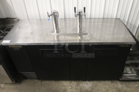 2013 True TDD-3 Stainless Steel Commercial Direct Draw Kegerator w/ 2 Double Head Bar Towers. 115 Volts, 1 Phase. Tested and Working!