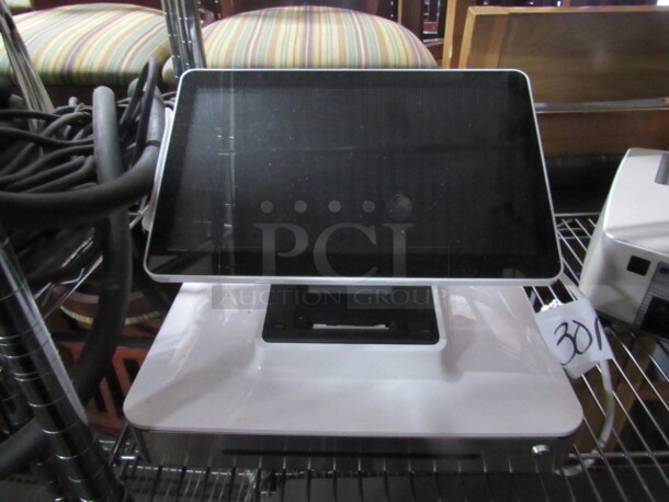 One ELO All In One Touchscreen POS  Paypoint Terminal. - Image 1 of 1