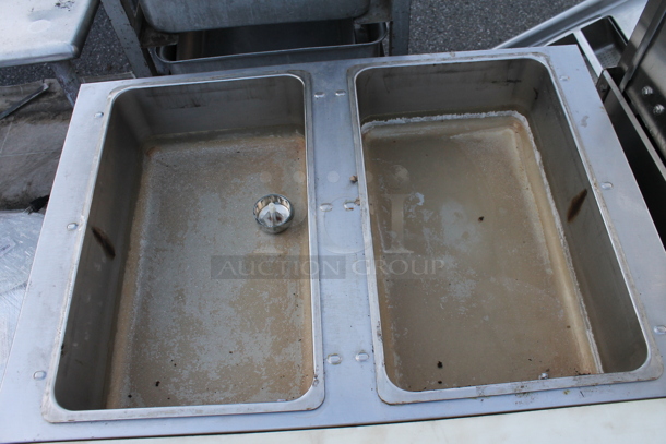 Eagle DHT2-120 Stainless Steel Commercial Electric Powered 3 Bay Steam Table. 120 Volts, 1 Phase. Tested and Does Not Power On - Image 4 of 4