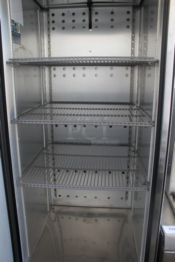 LATE MODEL! True T-19F ENERGY STAR Stainless Steel Commercial Single Door Reach In Freezer w/ Poly Coated Racks on Commercial Casters. 115 Volts, 1 Phase. Tested and Powers On But Does Not Get Cold - Image 3 of 4