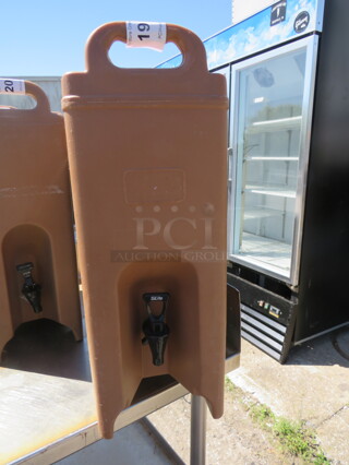 One SiLite Insulated Beverage Dispenser. #LD500.