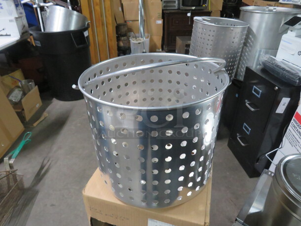 One NEW Aluminum Steamer Basket. 13X11 - Image 1 of 1