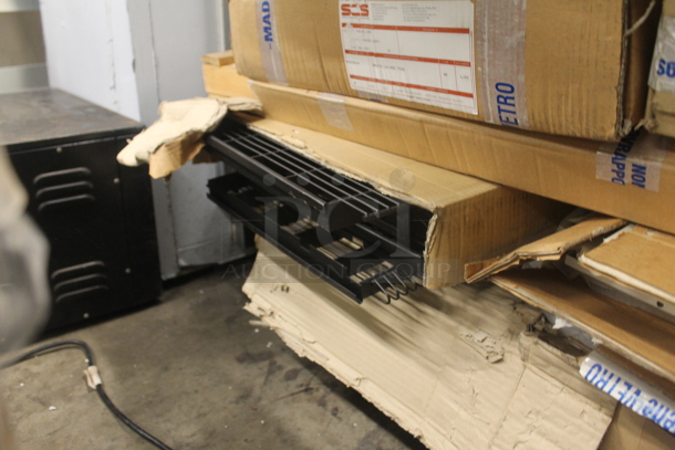 ALL ONE MONEY! PALLET LOT of Various BRAND NEW SCRATCH AND DENT! Items Including Green Pieces - Image 5 of 6