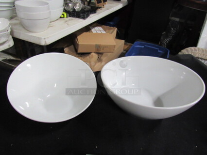 Assorted Serving Bowl. 2XBID