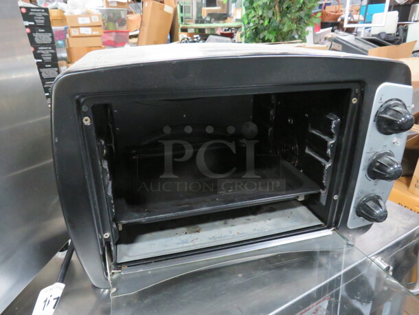 One Emerson Toaster Oven With 1 Rack.. Model# TOR23. 120 Volt. 18X14X12 - Image 2 of 2