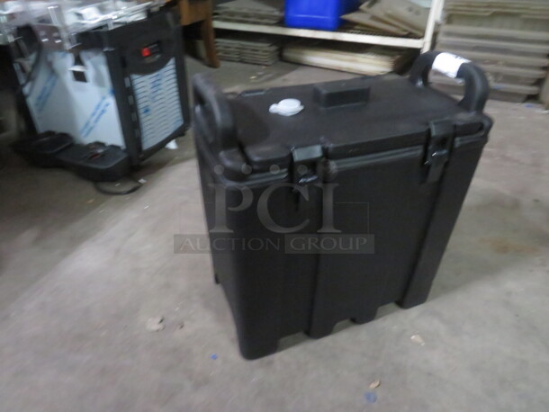 One Carlisle Insulated Beverage Transport. #LD350 - Image 1 of 1