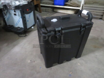 One Carlisle Insulated Beverage Transport. #LD350