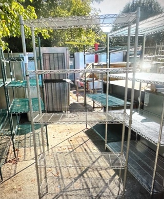 One Metro Shelf  With 5 Shelves. 36X14X74