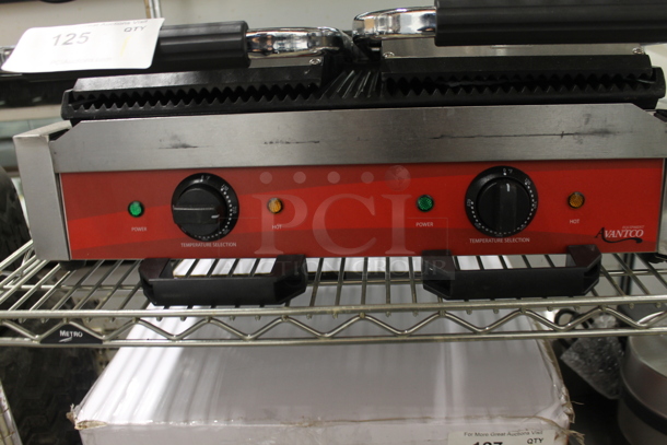 BRAND NEW SCRATCH AND DENT! 2022 Avantco 177P84 Stainless Steel Commercial Countertop Electric Powered Double Panini Press. 120 Volts, 1 Phase. Tested and Working! - Image 5 of 6
