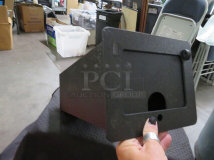 One NEW Vollrath Flush Mount In Counter Napkin Dispenser. #FMHVN-1