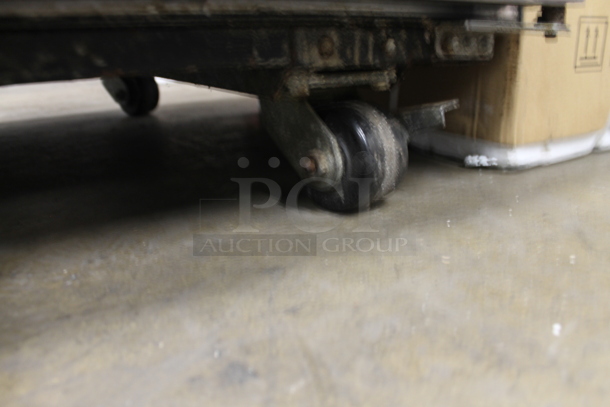 2013 True TG2R-2S Stainless Steel Commercial 2 Door Reach In Cooler w/ Poly Coated Racks on Commercial Casters. 115 Volts, 1 Phase. Tested and Working! - Image 4 of 6