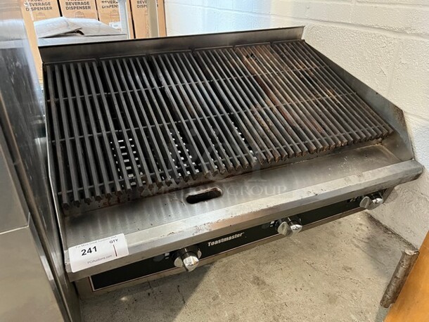 Toastmaster Stainless Steel Commercial Countertop Natural Gas Powered Charbroiler Grill. 36x26x19 - Image 5 of 5