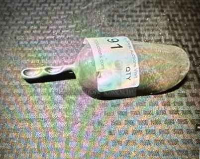 One 12oz Aluminum Ice Scoop..