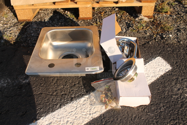 PALLET LOT OF 23 BRAND NEW IN BOX Regency 600DI1995 Stainless Steel Sinks. 23 Times Your Bid! - Image 1 of 5