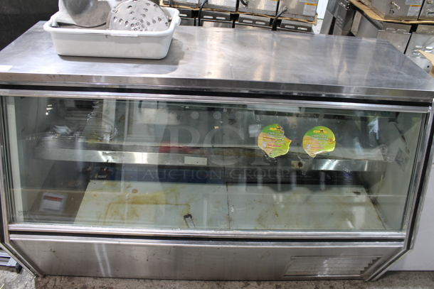 2015 Leader CDL72 S/C Stainless Steel Commercial Floor Style Deli Display Case Merchandiser. 115 Volts, 1 Phase. Tested and Powers On But Does Not Get Cold