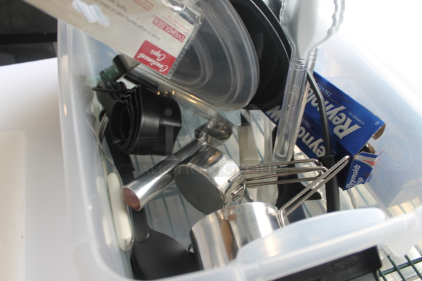 ALL ONE MONEY! Tier Lot of Various Items Including Poly Bins and Cutting Boards - Image 6 of 8