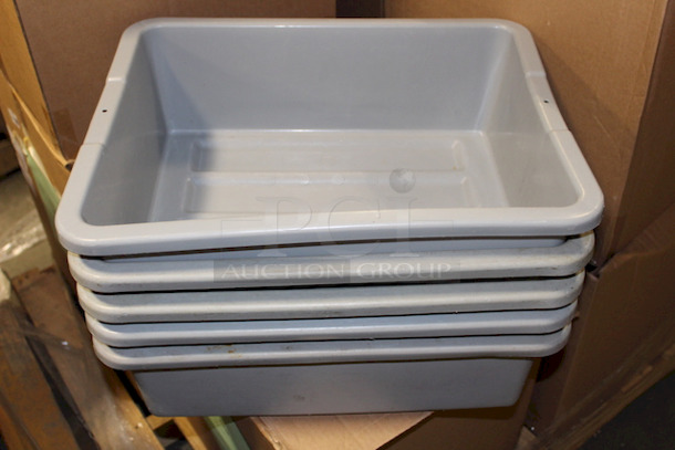 TOP OF THE LINE! Rubbermaid 3351 Undivided Bus Tub / Utility Box Pack of 5. 7 1/8 gal Capacity
21-1/2x17-1/8x7 